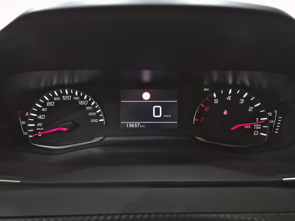 Peugeot 208 Allure Puretech 100 13