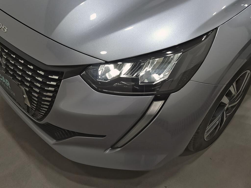 Peugeot 208 Allure Puretech 100 33