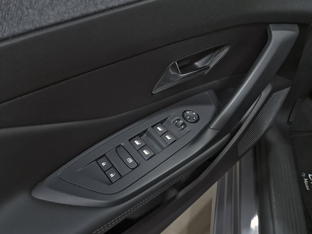 Peugeot 308 5P Allure PureTech 130 S&S MAN 12