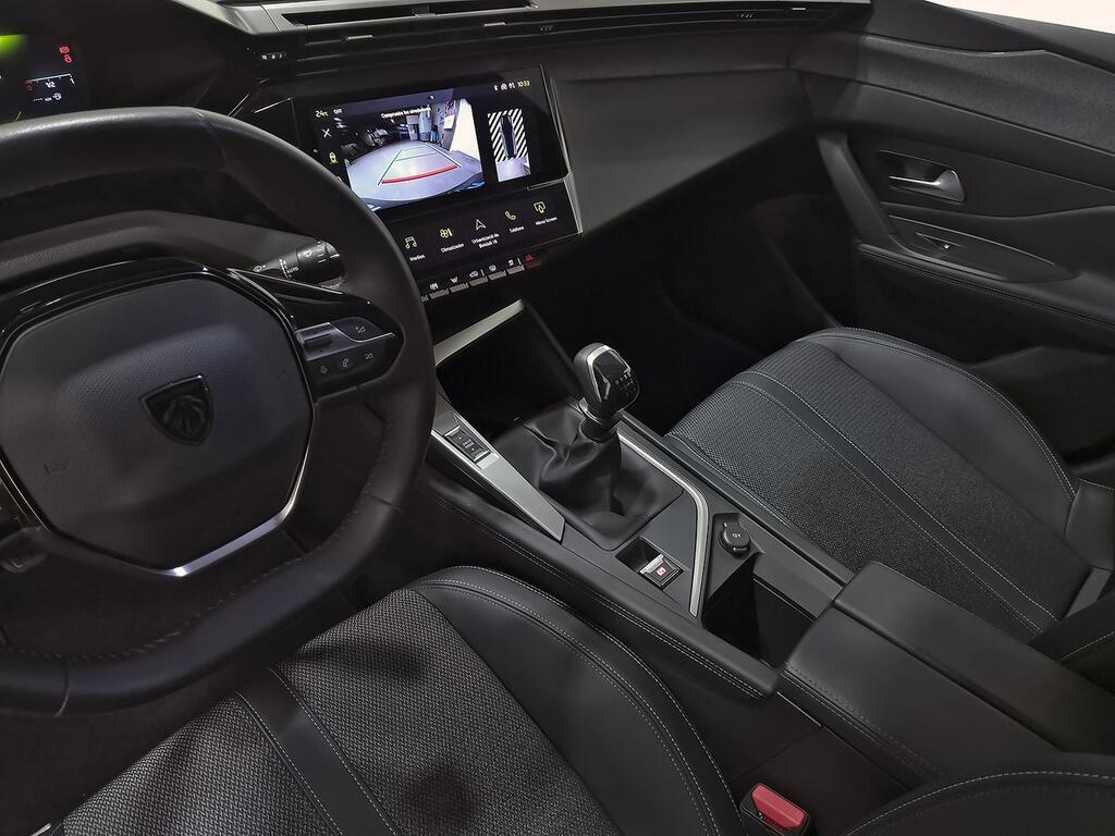 Peugeot 308 5P Allure PureTech 130 S&S MAN 31