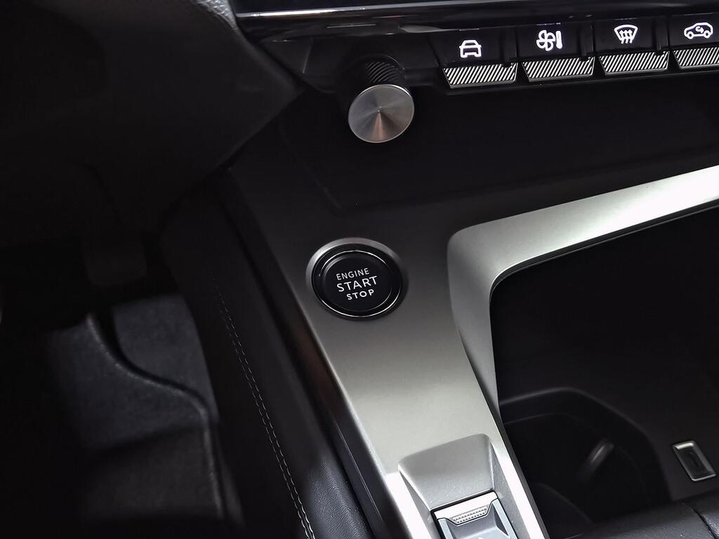 Peugeot 308 5P Allure PureTech 130 S&S MAN 27