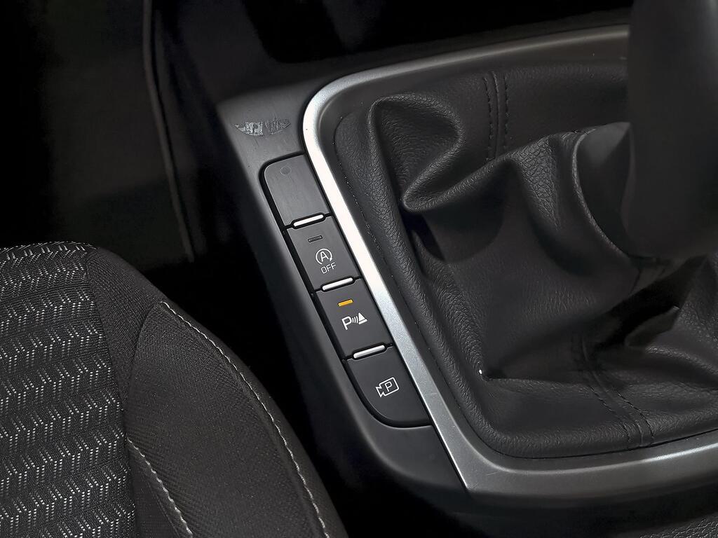 Kia Ceed 1.0 T-GDi 88kW (120CV) Drive 28