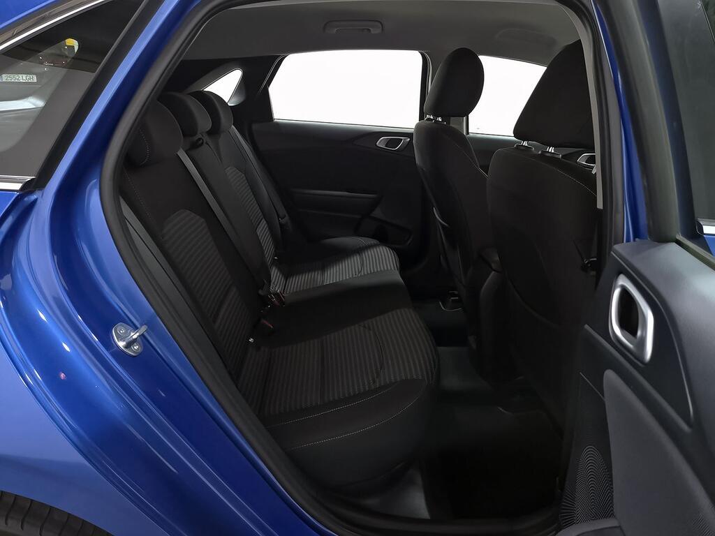 Kia Ceed 1.0 T-GDi 88kW (120CV) Drive 5