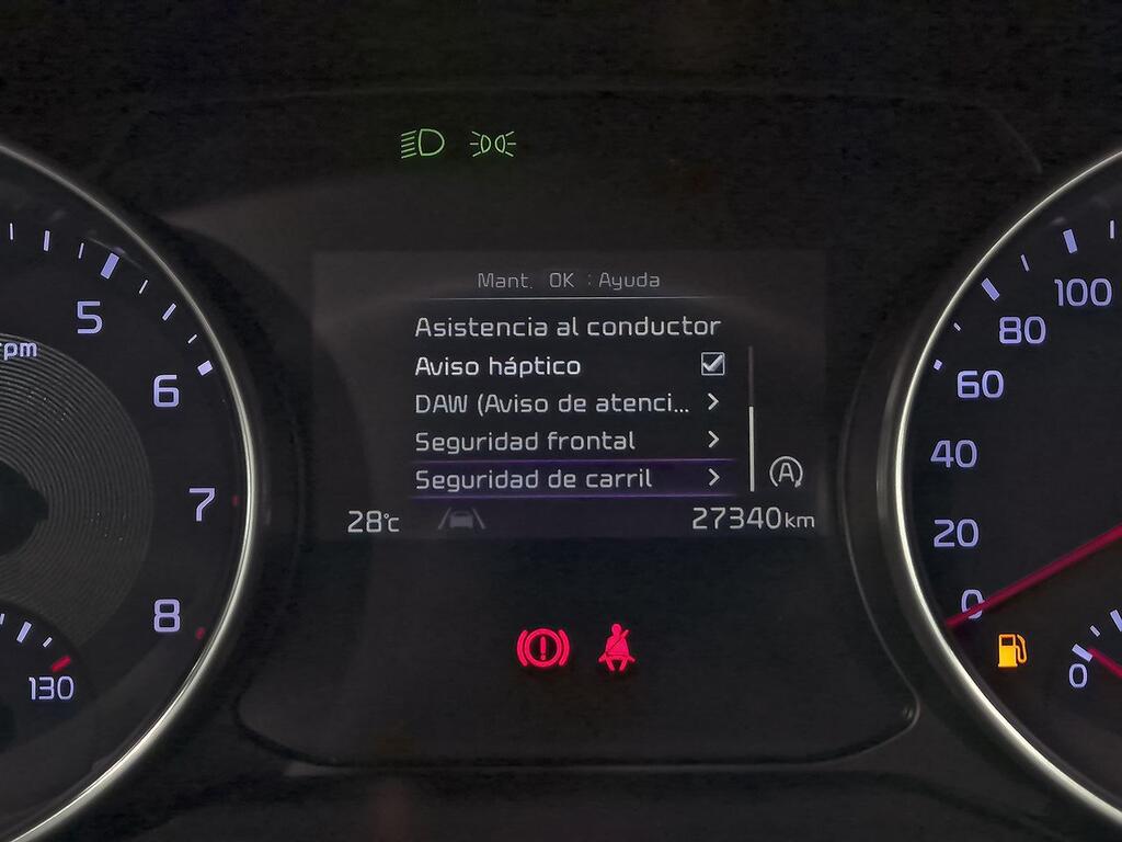 Kia Ceed 1.0 T-GDi 88kW (120CV) Drive 23