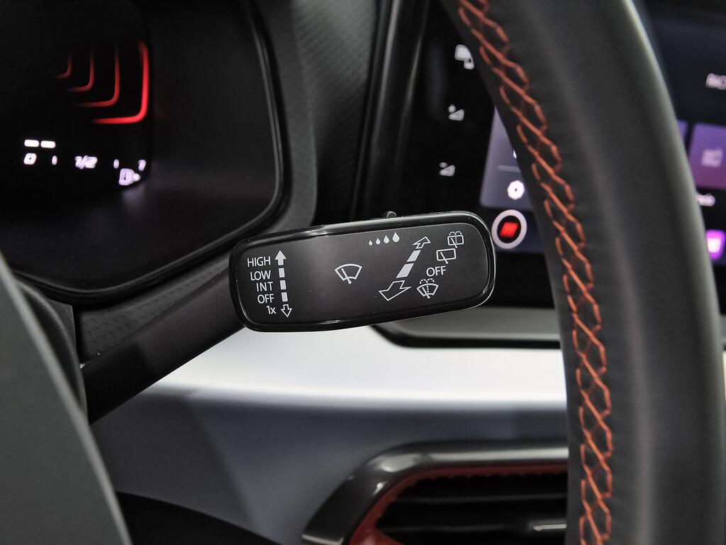 Seat Arona 1.0 TSI 85kW (115CV) DSG FR XM 14