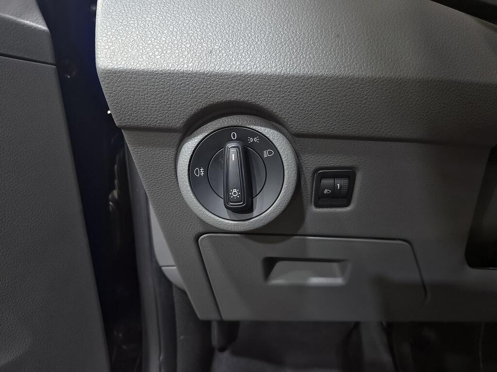 Volkswagen Transporter 2.0 TDI 110CV 2.8T SWB 4P 13