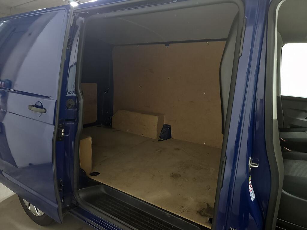 Volkswagen Transporter 2.0 TDI 110CV 2.8T SWB 4P 8