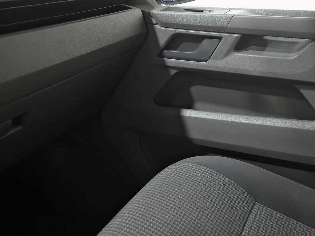 Volkswagen Transporter 2.0 TDI 110CV 2.8T SWB 4P 19