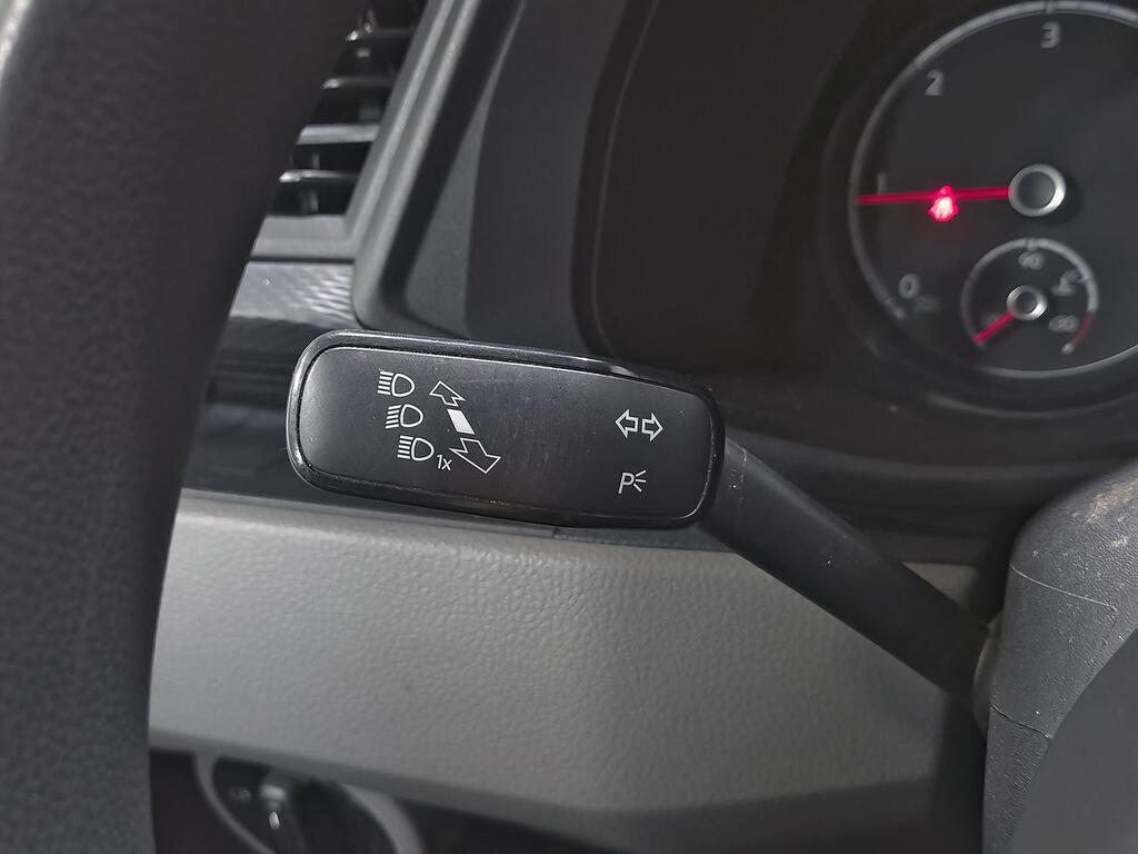 Volkswagen Transporter 2.0 TDI 110CV 2.8T SWB 4P 14