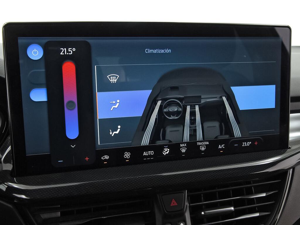 Ford Focus 1.0 Ecoboost MHEV 114kW ST-Line Auto 30