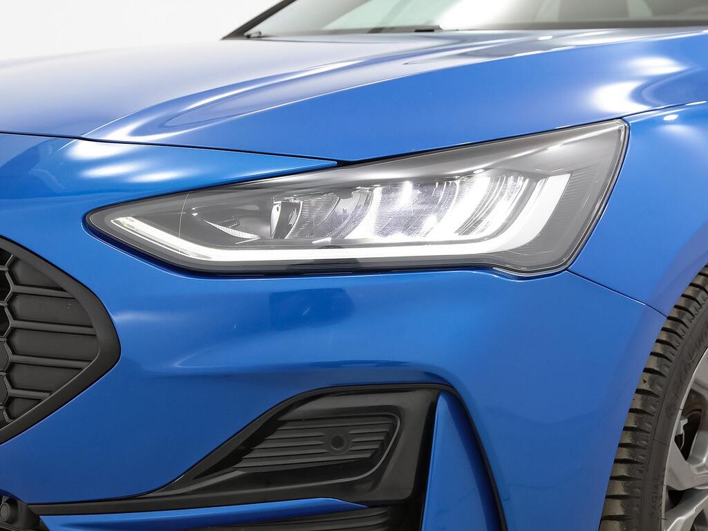 Ford Focus 1.0 Ecoboost MHEV 114kW ST-Line Auto 35