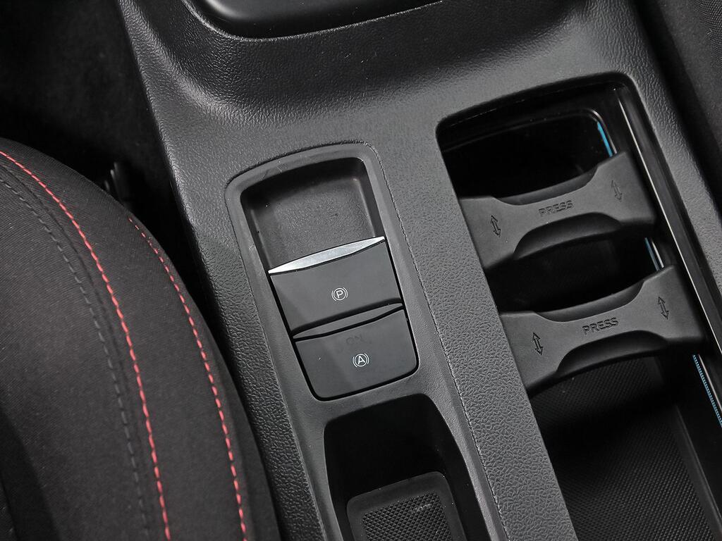 Ford Focus 1.0 Ecoboost MHEV 114kW ST-Line Auto 33