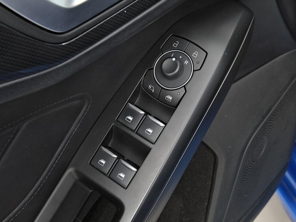 Ford Focus 1.0 Ecoboost MHEV 114kW ST-Line Auto 13