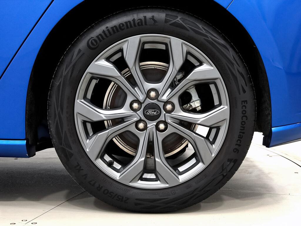 Ford Focus 1.0 Ecoboost MHEV 114kW ST-Line Auto 11