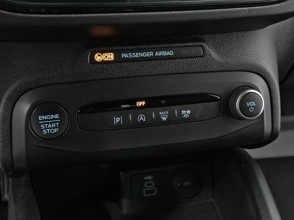 Ford Focus 1.0 Ecoboost MHEV 114kW ST-Line Auto 31