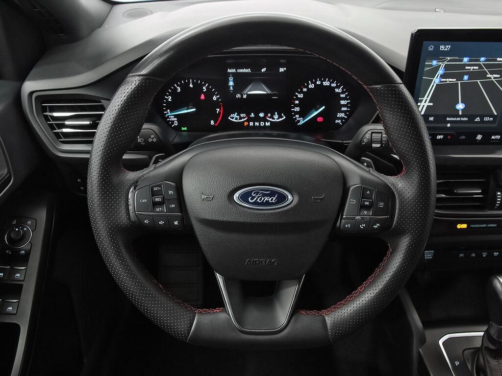 Ford Focus 1.0 Ecoboost MHEV 114kW ST-Line Auto 20