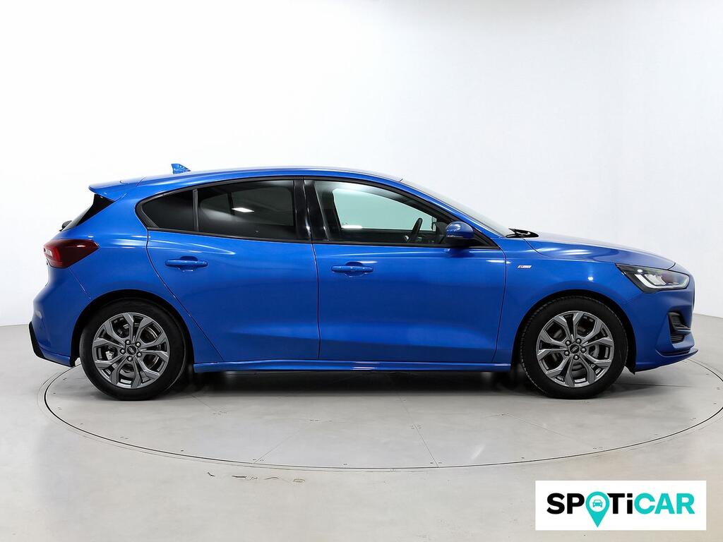 Ford Focus 1.0 Ecoboost MHEV 114kW ST-Line Auto 3