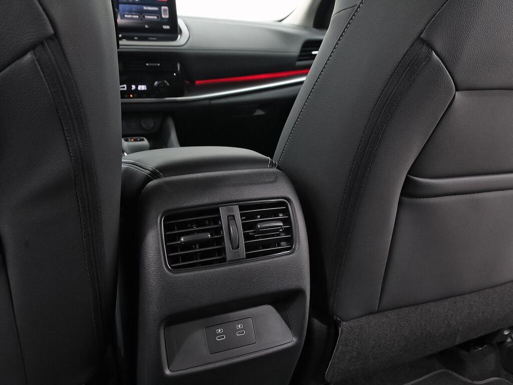 Nissan Qashqai DIG-T 116kW CVT N-Connecta 36