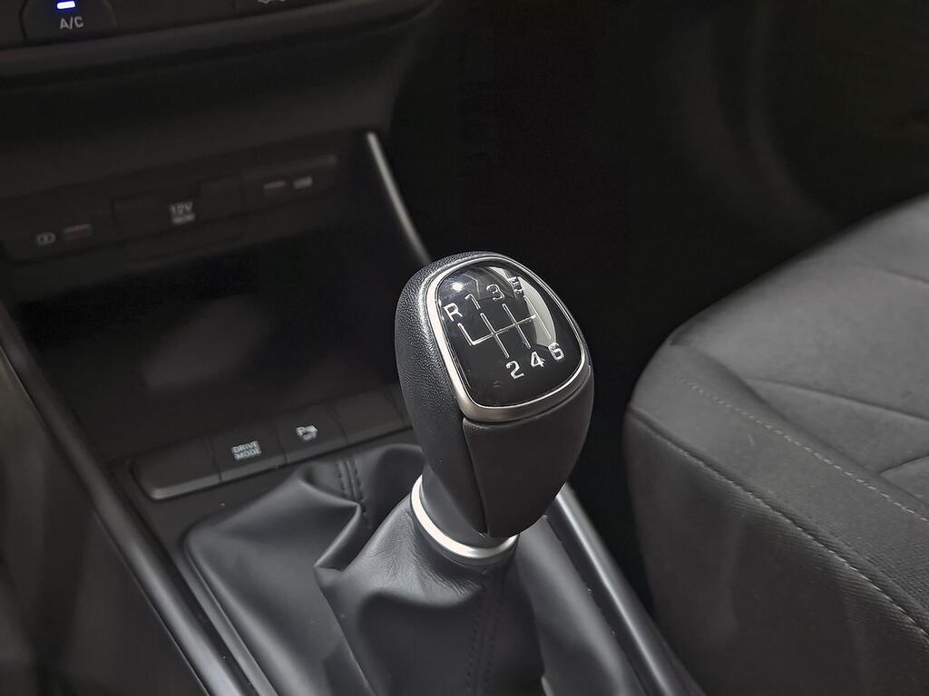 Hyundai Bayon 1.0 TGDI 74kW (100CV) 48V Maxx 25