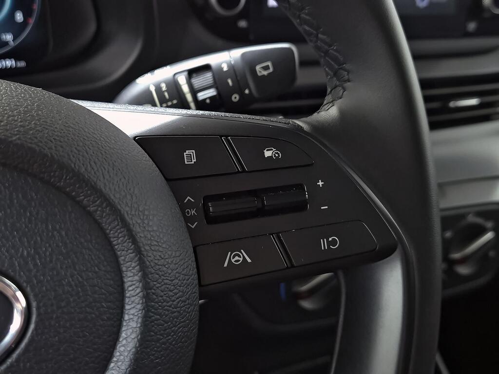 Hyundai Bayon 1.0 TGDI 74kW (100CV) 48V Maxx 17