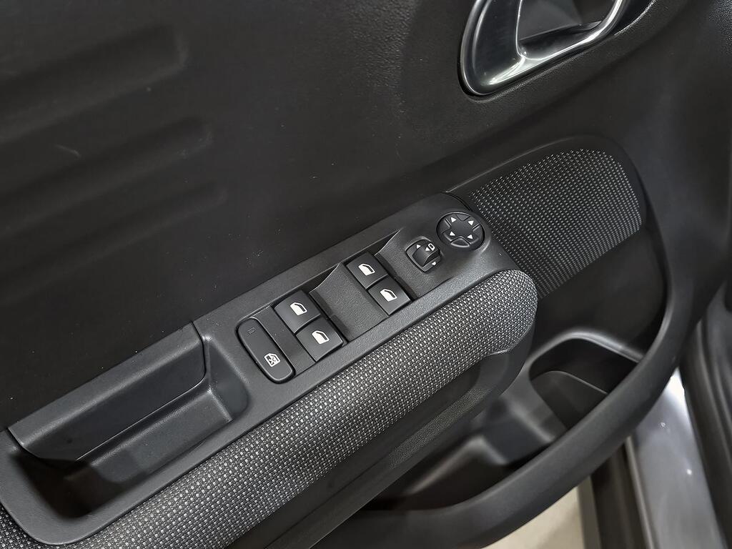 Citroën C3 Aircross PureTech 81kW (110CV) Plus 11