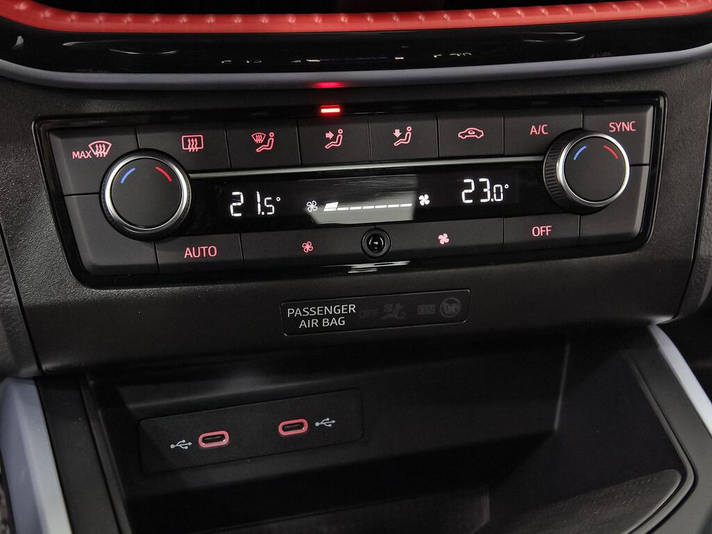 Seat Arona 1.0 TSI 85kW (115CV) DSG FR XM 26