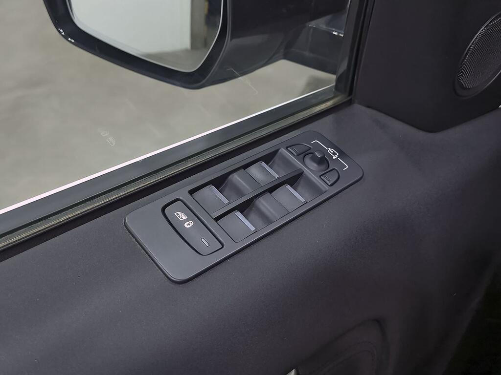 Land-Rover Discovery Sport 2.0D I4-L.Flw 150 PS AWD MHEV Auto HSE 10