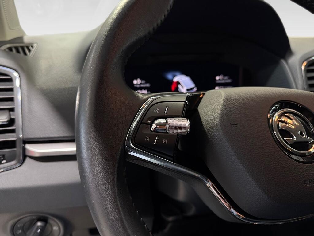 Skoda Karoq 2.0 TDI 85kW (115CV) Ambition 9