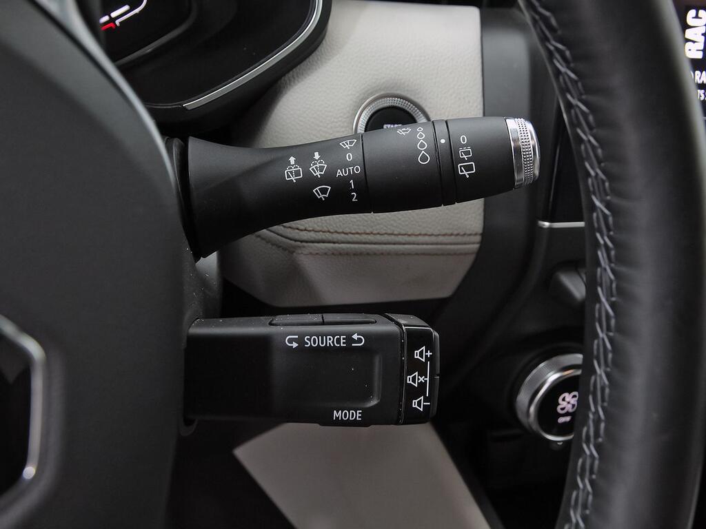 Renault Clio Initiale Paris E-Tech Híbrido 103 kW 16