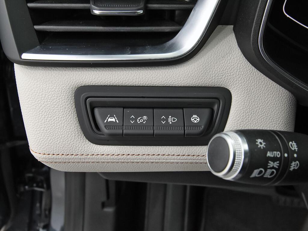 Renault Clio Initiale Paris E-Tech Híbrido 103 kW 13