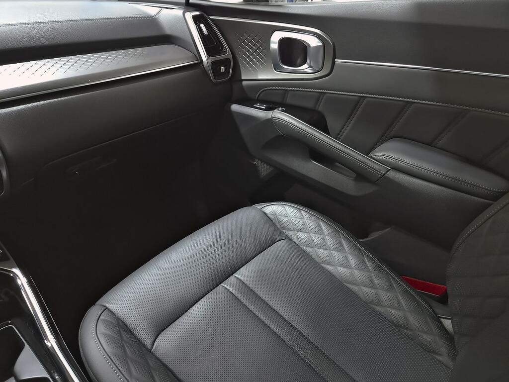 Kia Sorento 1.6 T-GDi HEV Black Edition 4x4 7pl 49