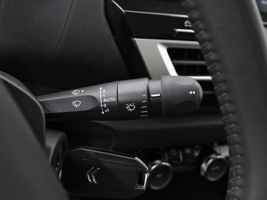 Citroën C4 X PureTech 100 S&S 6v You 16