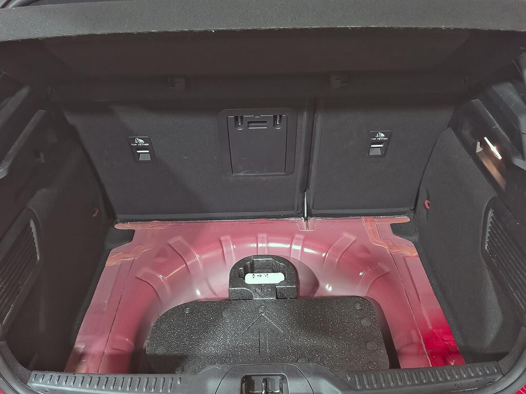 Ford Focus 1.0 Ecoboost MHEV 92kW ST-Line 34