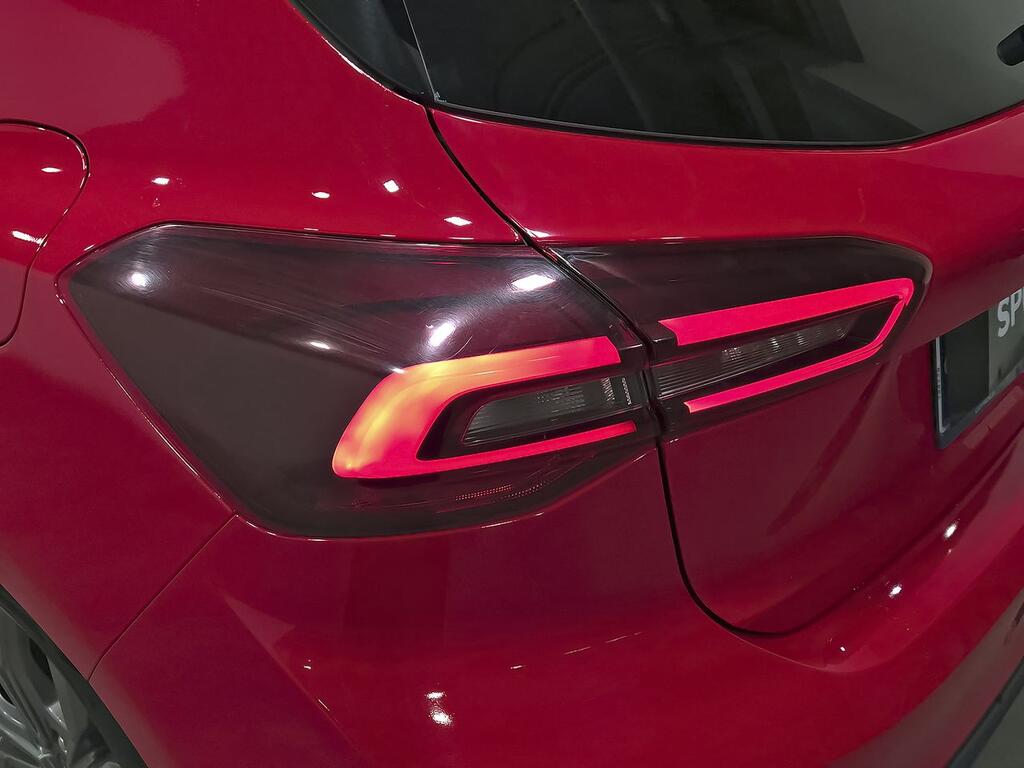 Ford Focus 1.0 Ecoboost MHEV 92kW ST-Line 36