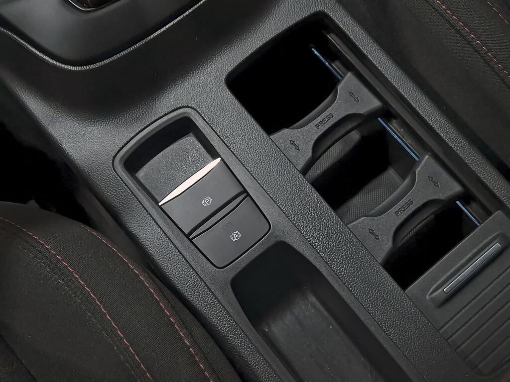 Ford Focus 1.0 Ecoboost MHEV 92kW ST-Line 29