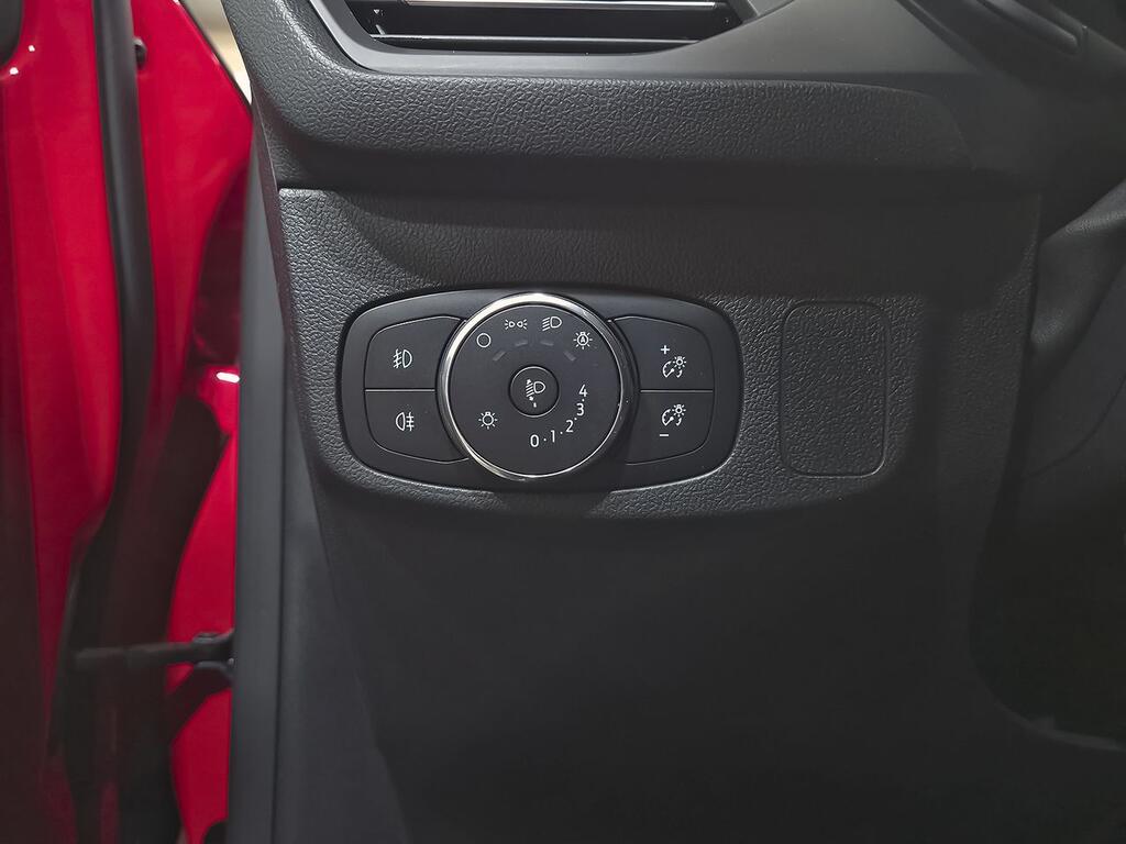 Ford Focus 1.0 Ecoboost MHEV 92kW ST-Line 13