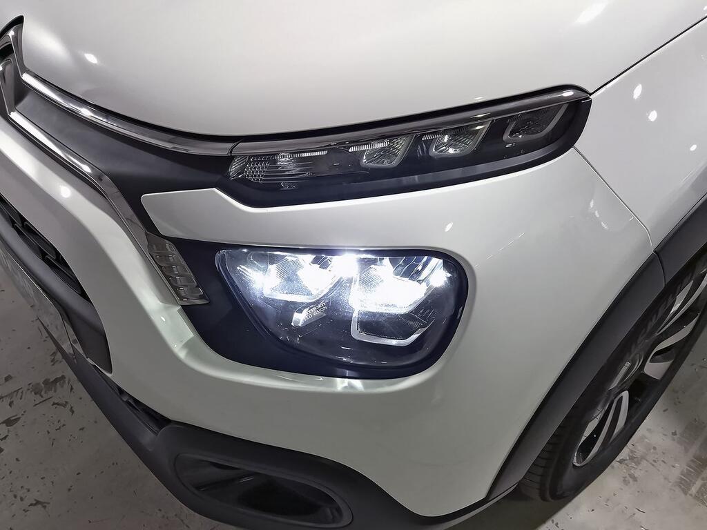 Citroën C3 PureTech 81KW (110CV) Max EAT6 33