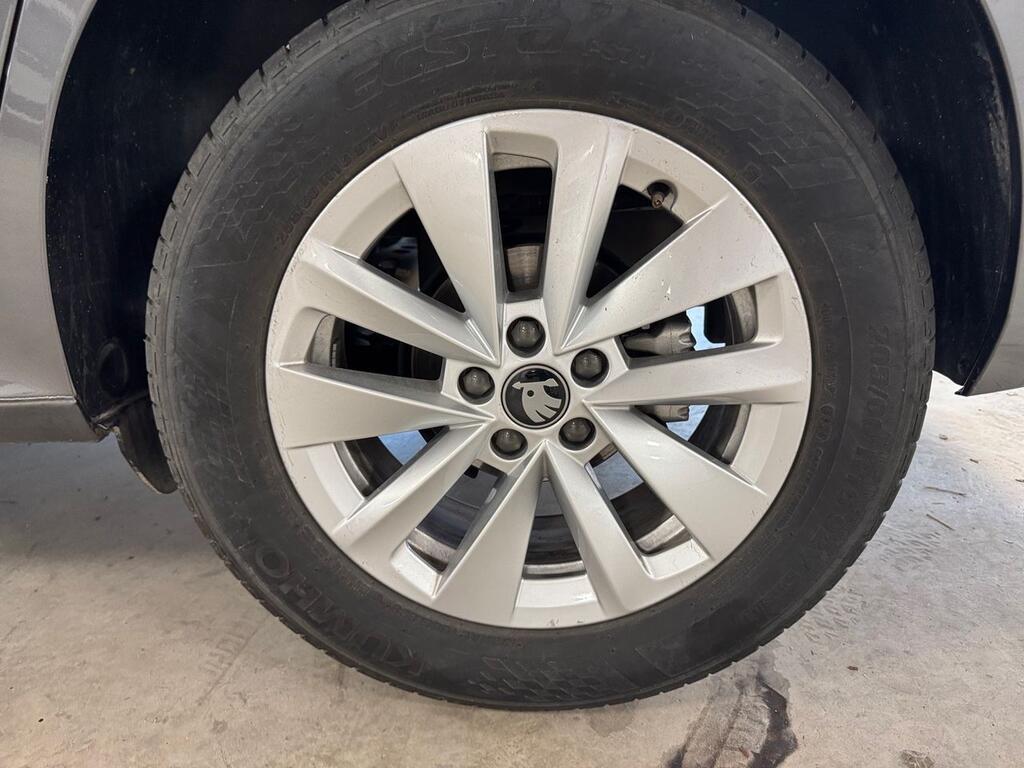 Skoda Kamiq 1.0 TSI 85kW (115CV) SELECTION 8