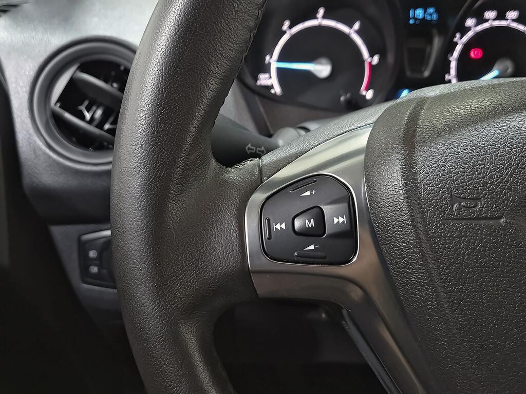 Ford Transit Courier FURGON 1.5TDCI 75 TREND 4P 17