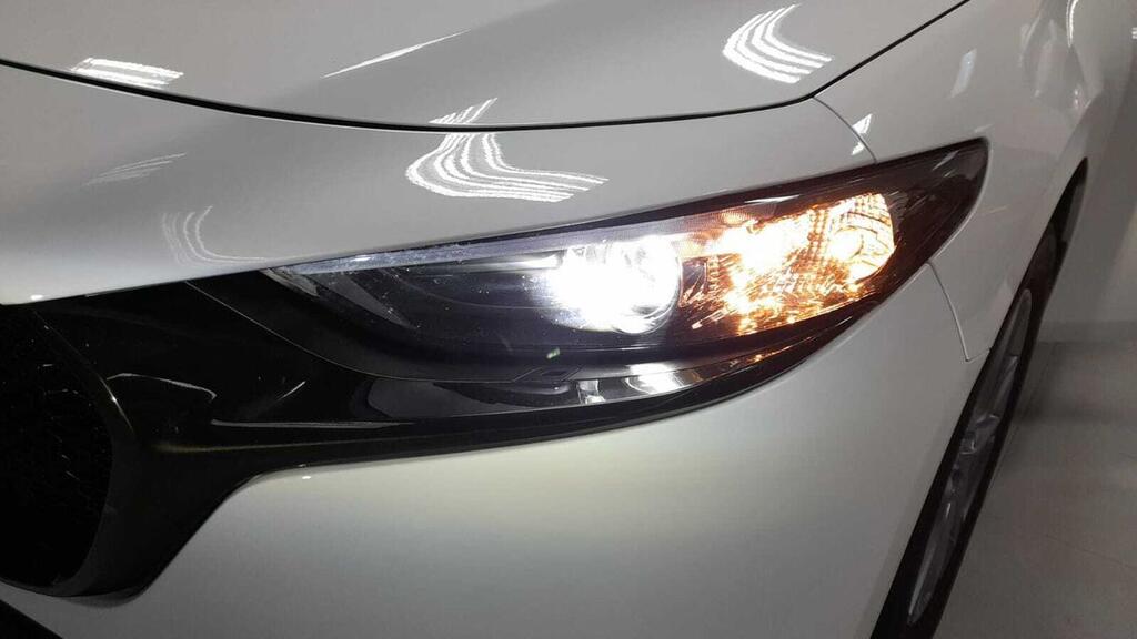 Mazda 3 2.5L e-SKYACTIV G MHEV 103kW Prime-line 15