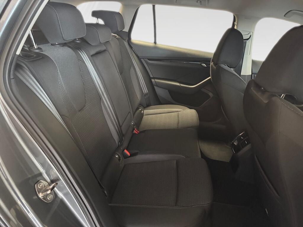 Skoda Octavia Combi 2.0 TDI 85kW Man Ambition Plus 6