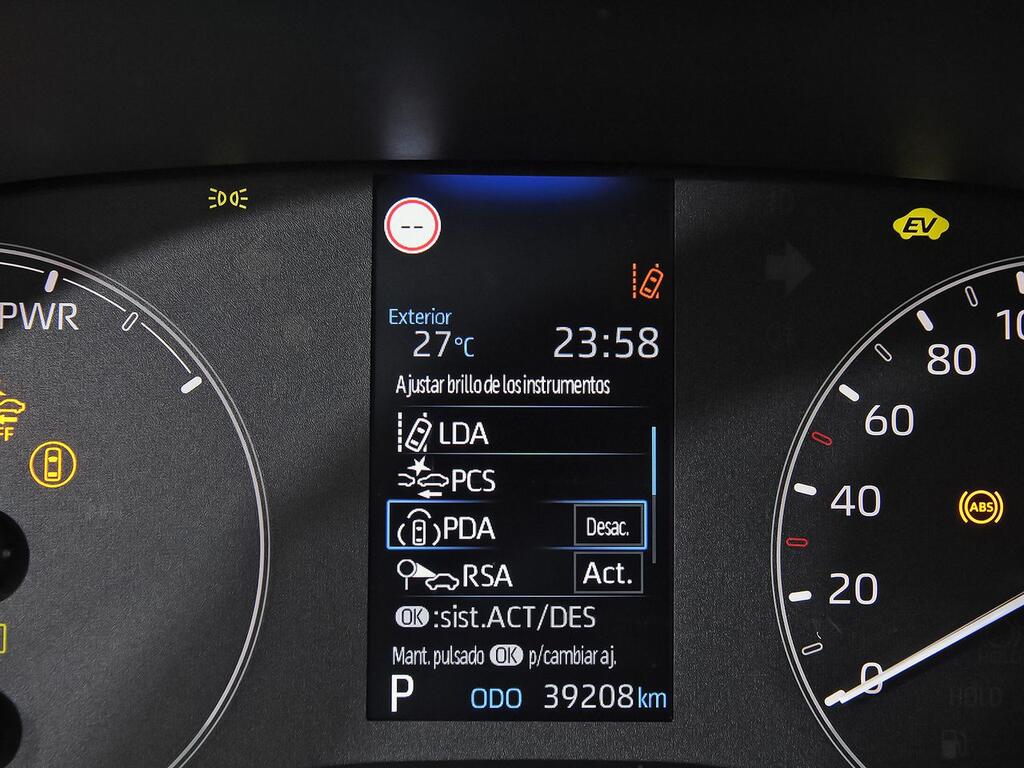 Toyota Yaris 1.5 120H Active Plus 23