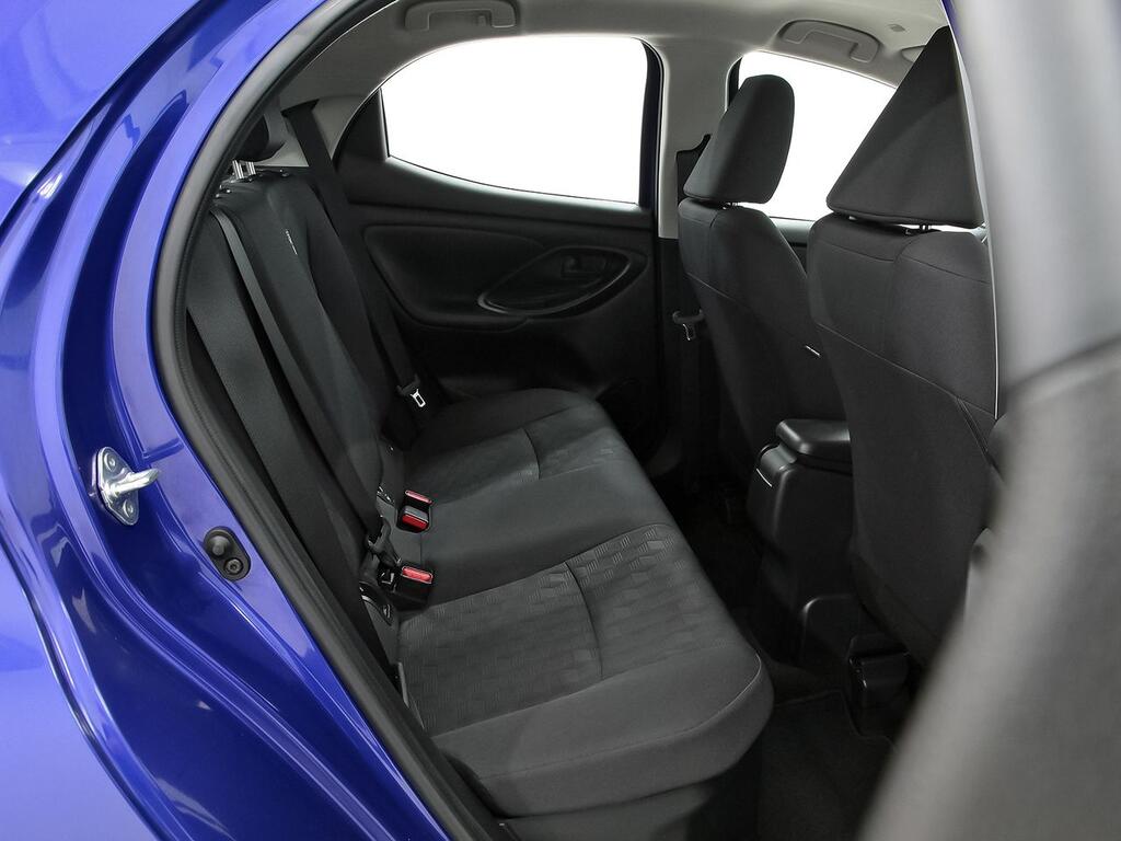 Toyota Yaris 1.5 120H Active Plus 6