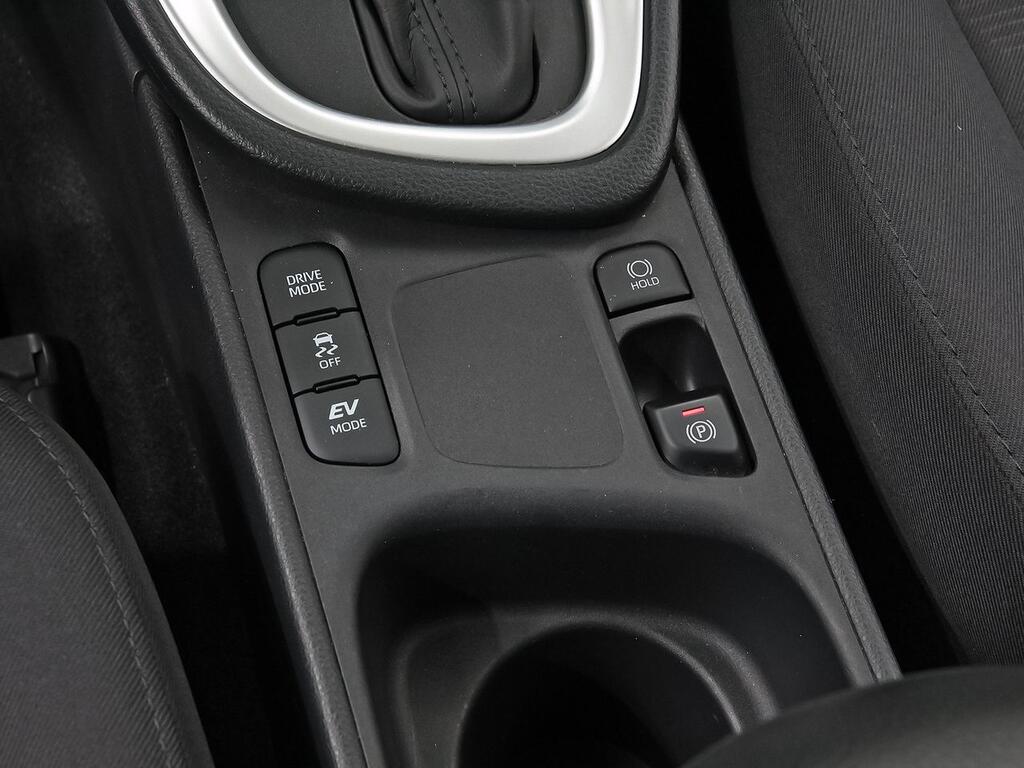 Toyota Yaris 1.5 120H Active Plus 25