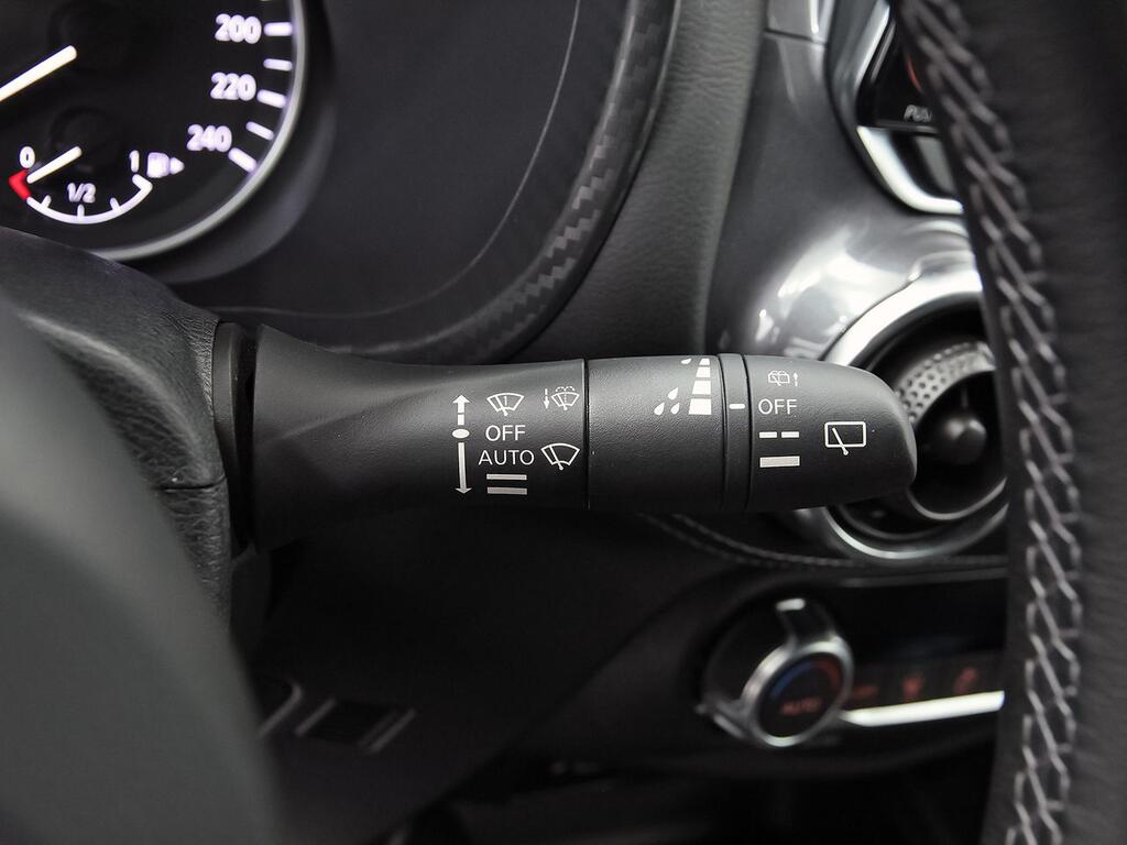 Nissan Juke DIG-T 84 kW (114 CV) 6M/T N-Connecta 15