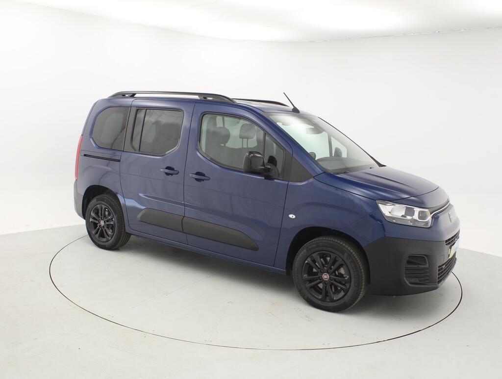 Fiat Doblò E-DOBLO COMBI LAUNCH PACK BEV 136CV LH1 AUT 4P 6