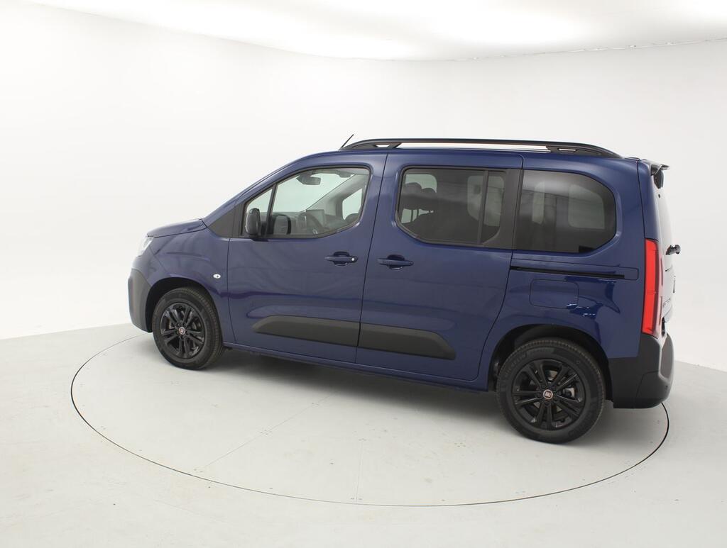 Fiat Doblò E-DOBLO COMBI LAUNCH PACK BEV 136CV LH1 AUT 4P 4