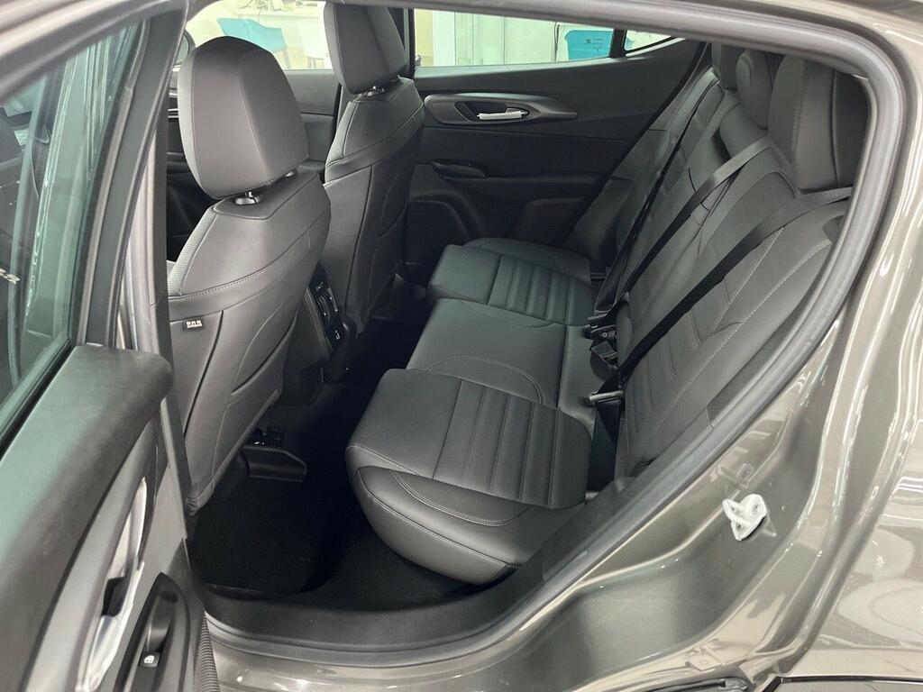 Alfa Romeo Tonale 1.3 Multi-air PHEV Speciale Q4 11