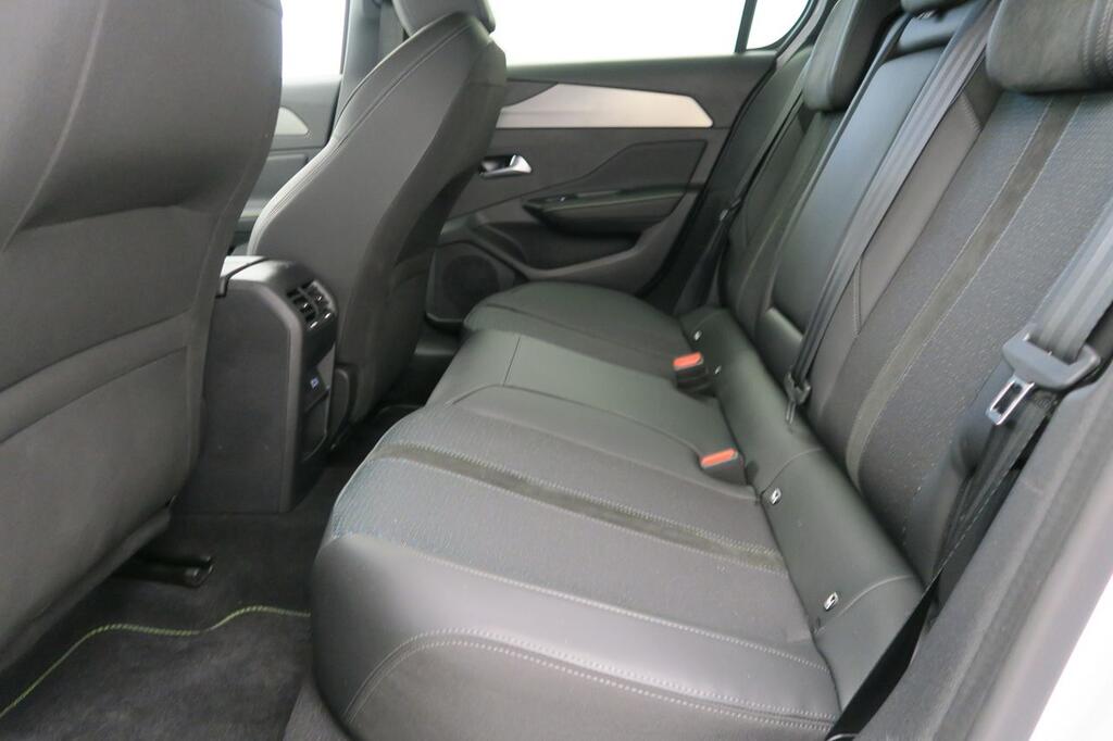 Peugeot 308 5P First Edition Eléctrico 115kW (156CV) 14