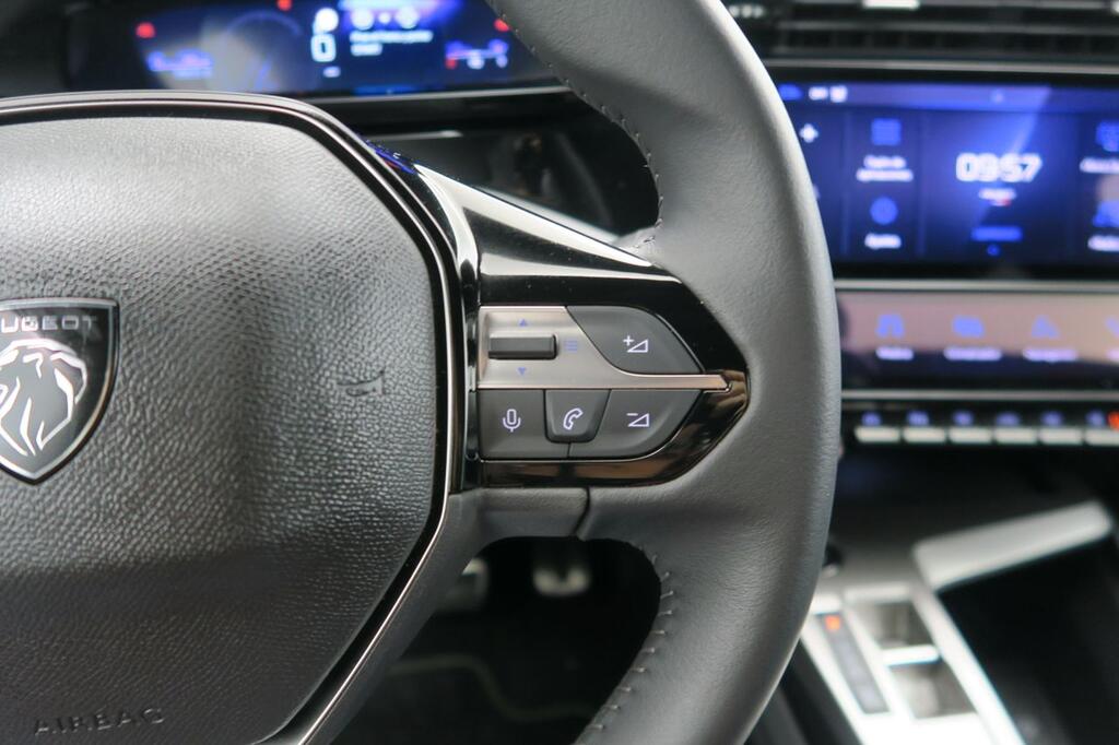 Peugeot 308 5P First Edition Eléctrico 115kW (156CV) 10